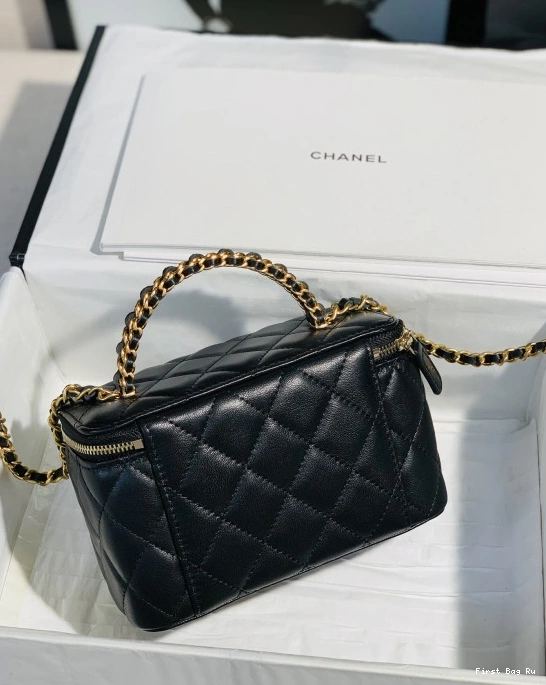 Firstbag Ru SMALL CHANEL WITH CHAIN-16x9.5x8cm CHANELASSIC VANITY 0814